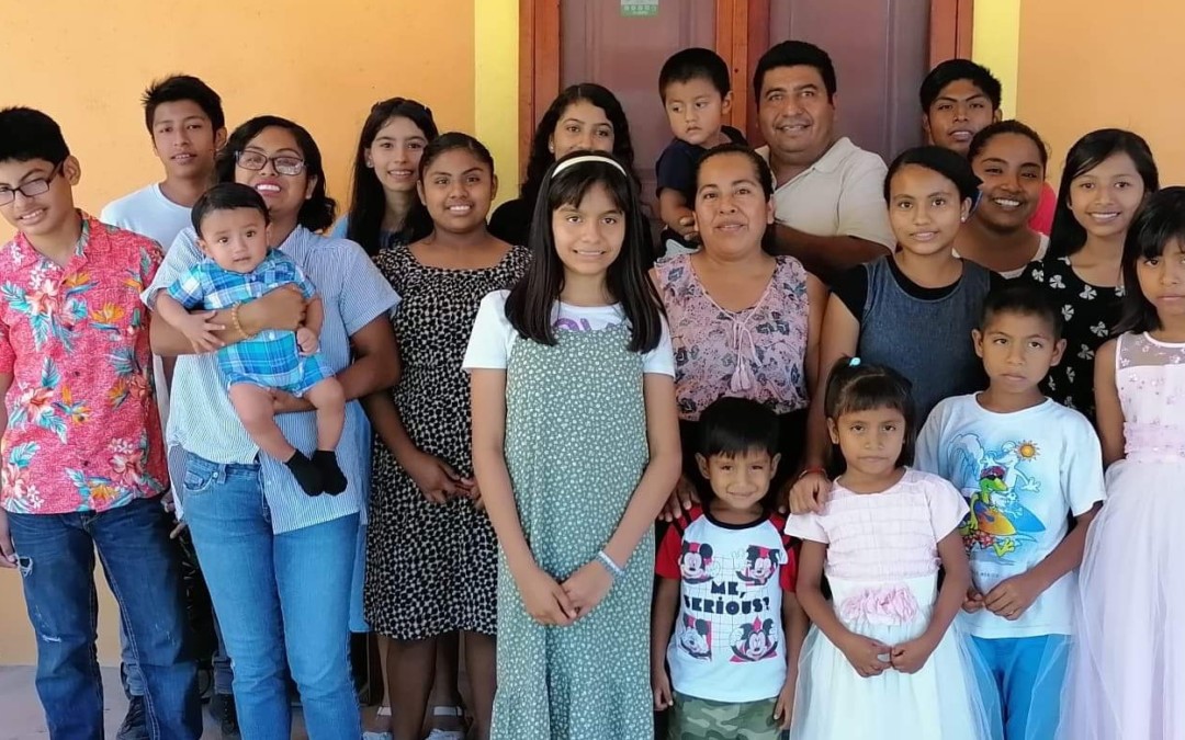 CASA HOGAR – A Family for 14 Children